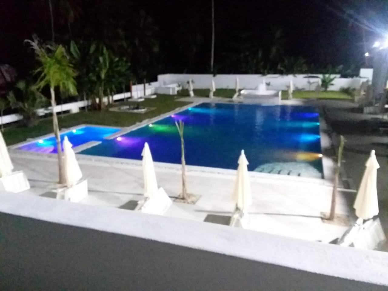 Oasi Encantada - Beach Resort Barahona Exteriér fotografie
